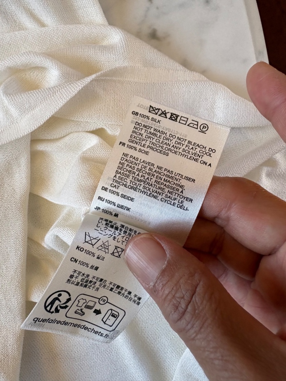 Toteme Silk Ecru Tee Medium, Brand New with Tags - Picture 7 of 13